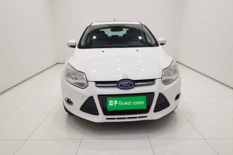 Used Ford Focus 2012 Hatchback 1.6L Automatic Fashion Edition
