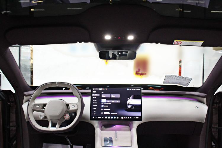 Used  YU7 2025 Ultra-Long Range Rear-Wheel Drive Version
