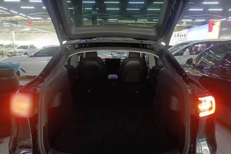 Used Tesla Model Y 2024 Rear-Wheel-Drive Version