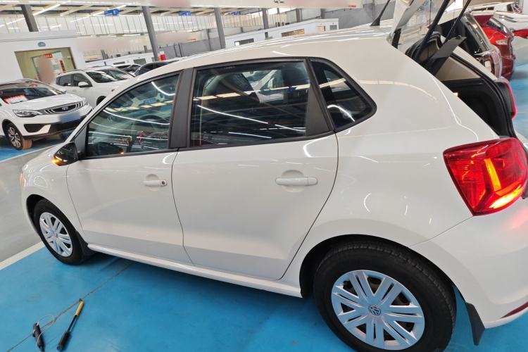 Used Volkswagen Polo 2016 1.4L Manual Fashion Model
