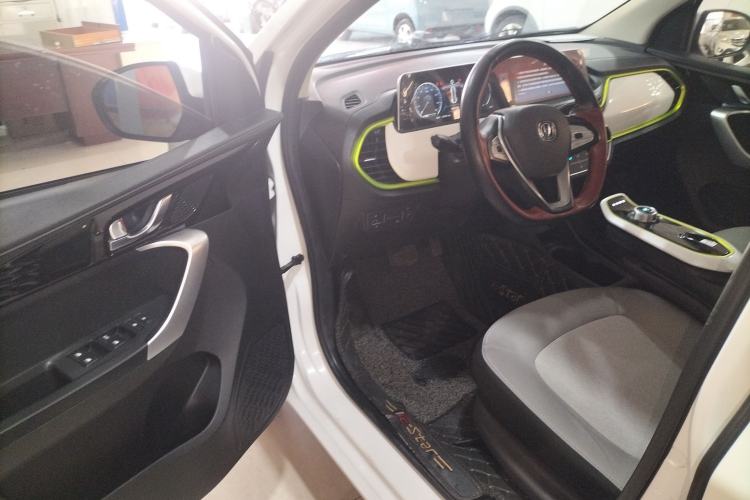 Used Oshan Benni E-Star 2021 National Edition Xin Yue Version Lithium Iron Phosphate (31.95 kWh)