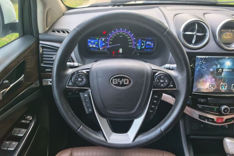 Used BYD S7 2016 2.0T Automatic Prestige Plus
