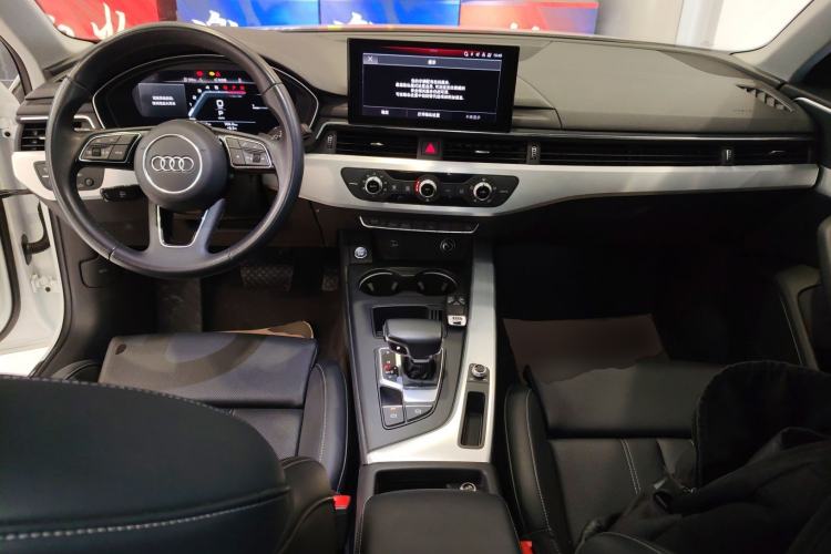 Used Audi A4L 2024 40 TFSI Fashion Dynamic Model