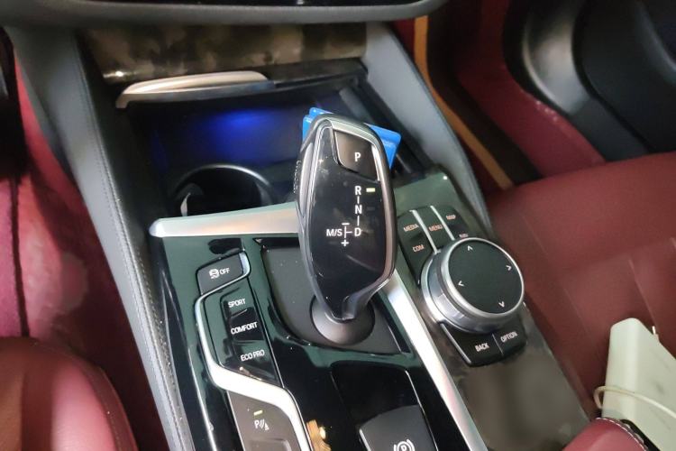 Used BMW 5 Series 2020 530Li Luxury Edition M Sport Package
