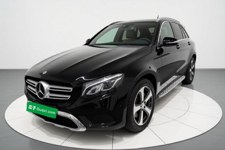 Used Mercedes-Benz GLC 2016 GLC 260 4MATIC Luxury Model