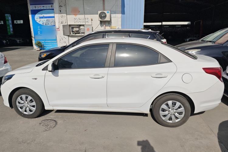 Used Hyundai Verna 2017 1.4L Manual Refreshed Version China V Standard
