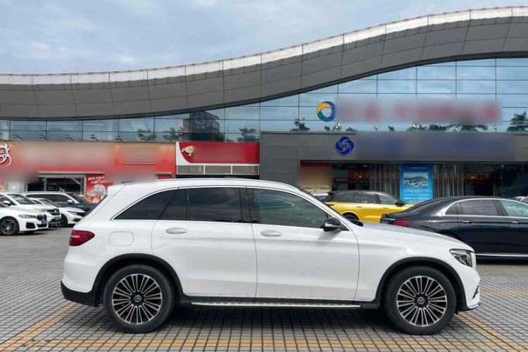 Used Mercedes-Benz GLC 2019 GLC 260 L 4MATIC Dynamic Model