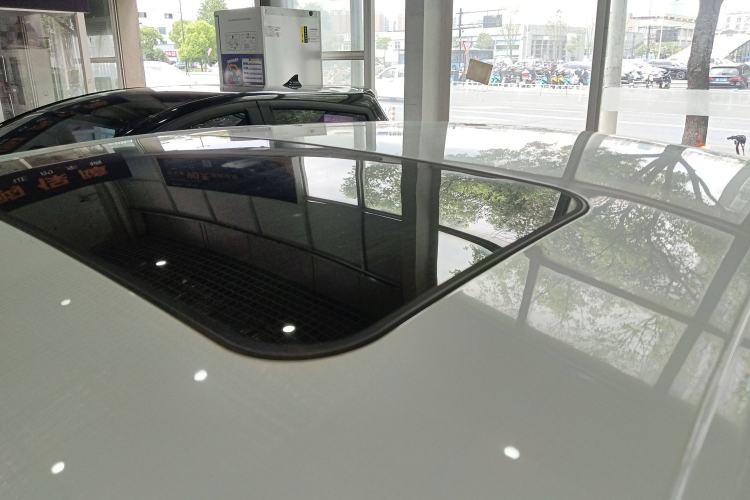 Used Roewe i5 2021 1.5L CVT Platinum Edition
