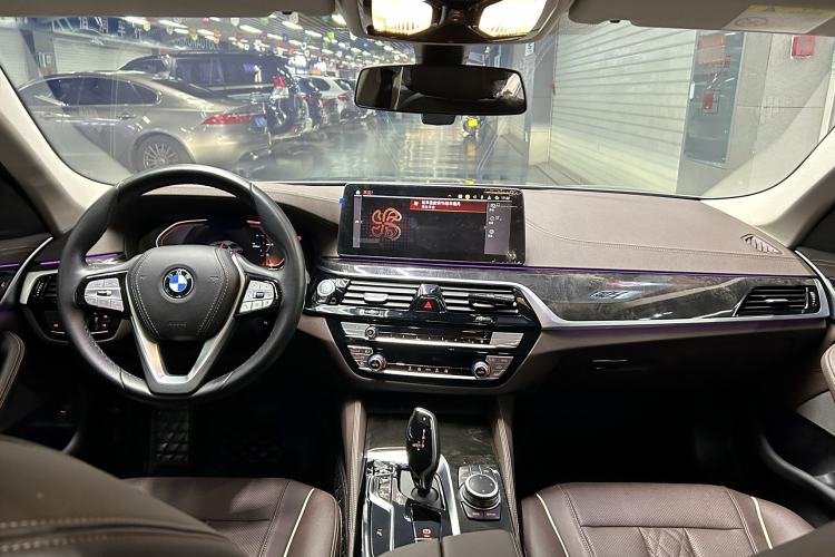 Used BMW 5 Series 2022 Restyled 525Li Luxury Package
