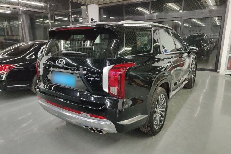 Used Hyundai Palisade 2023 3.5L Automatic All-Wheel Drive Calligraphy