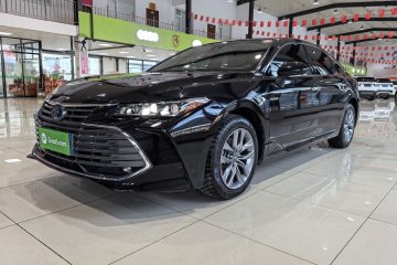 Used Toyota Avalon 2019 Dual-Engine 2.5L Luxury Edition China VI Standard