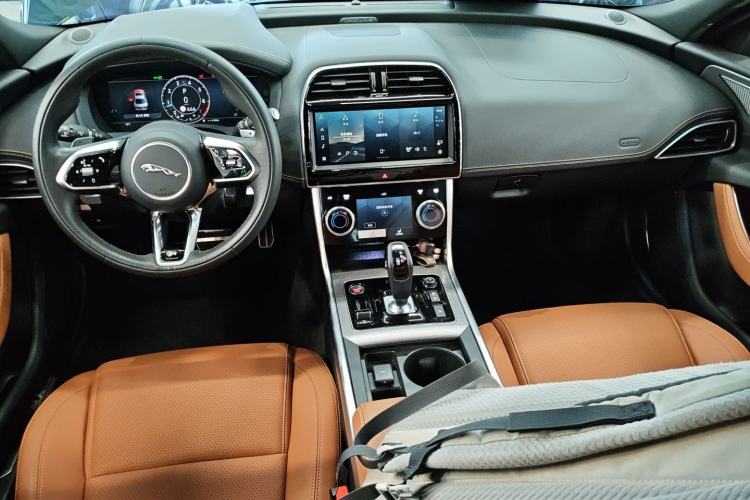 Used Jaguar XEL 2024 2.0T 250 PS R-DYNAMIC S Advanced Sport Edition
