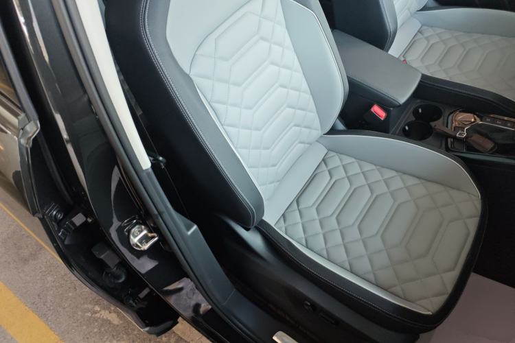 Used Volkswagen Tayron 2023 330TSI Two-Wheel-Drive Luxury Plus Advanced Version