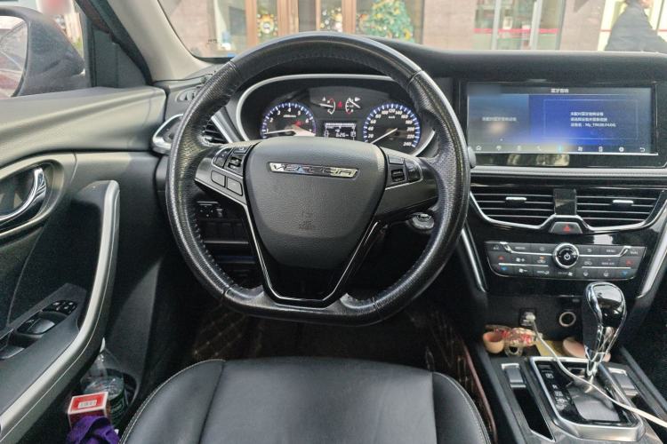 Used Venucia T90 2017 2.0L CVT Smart Edition
