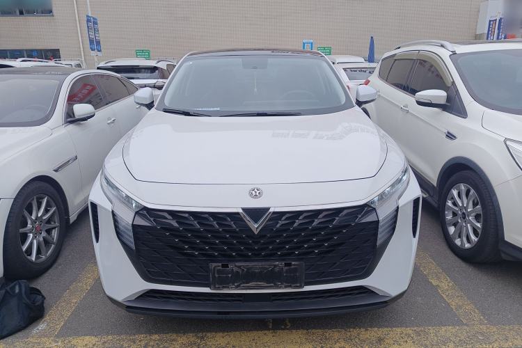 Used Venucia V 2021 260T Idol Edition