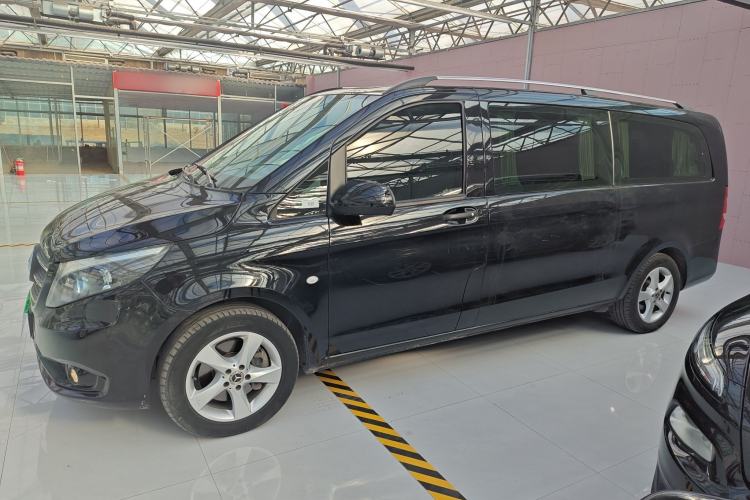 Used Mercedes-Benz Vito 2018 2.0T Elite Version 7 Seats China VI Emission Standard
