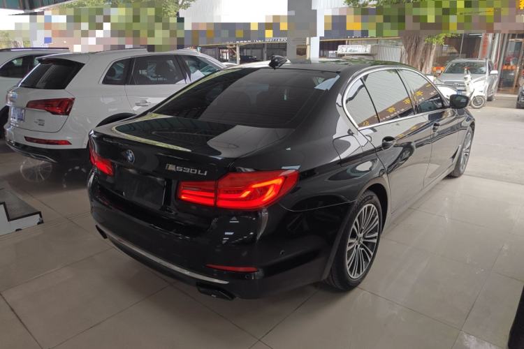 Used BMW 5 Series 2019 530Li Luxury Edition Premium Package
