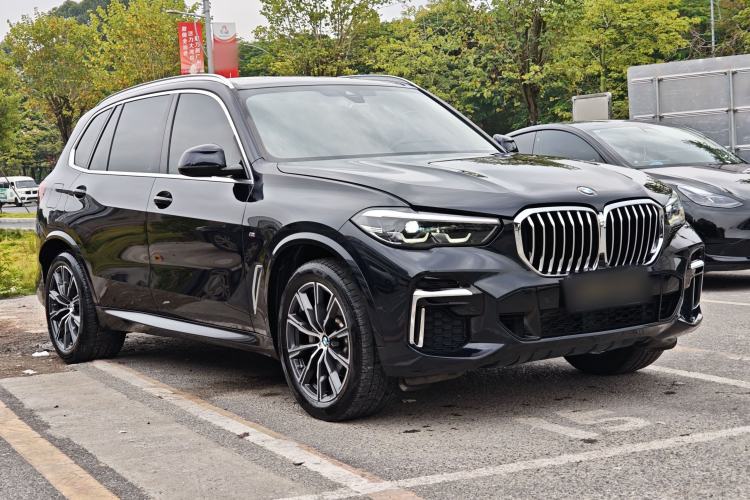 Used BMW X5 2022 Restyled xDrive 30Li M Sport Package
