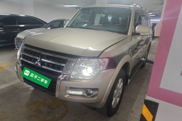 Used Mitsubishi Pajero 2016 3.0L Automatic Standard Version China V Standard