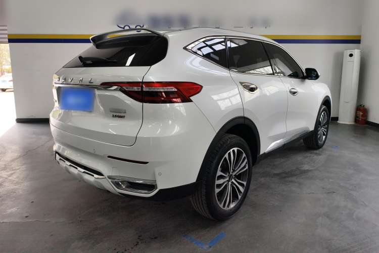 Used Haval F7 2019 2.0T Two-Wheel Drive i-Van China V standard
