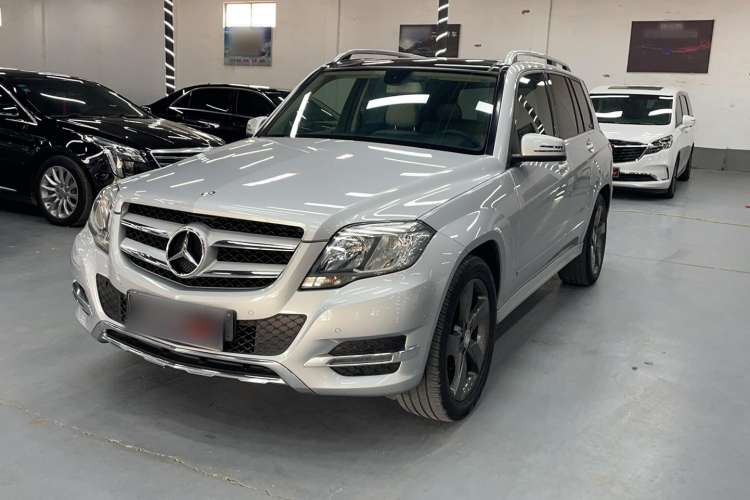 Used Mercedes-Benz GLK-Class 2013 GLK 300 4MATIC Dynamic Sunroof Model
