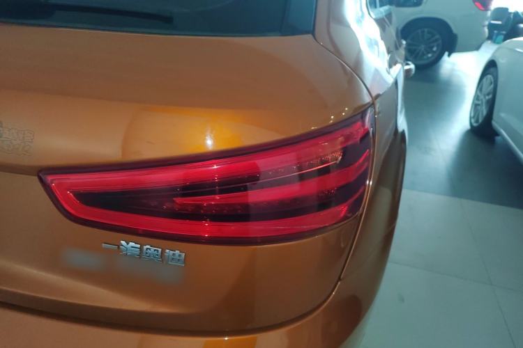 Used Audi Q3 2015 35 TFSI Comfort Model
