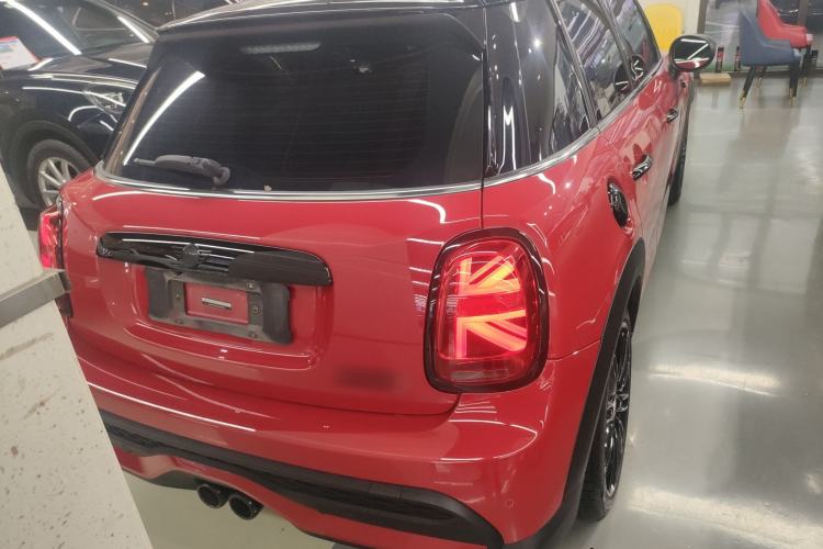 Used  MINI 2022 2.0T COOPER S Classic Edition Five-Door Version
