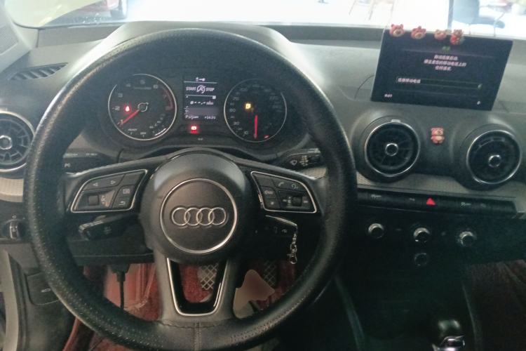 Used Audi Q2L 2020 35 TFSI Ambition Dynamic Edition
