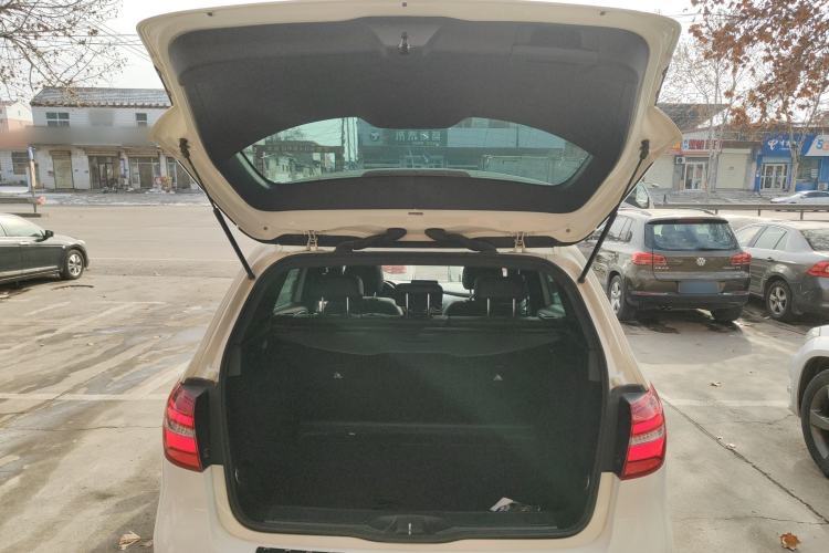 Used Mercedes-Benz B-Class 2015 B 200 Fashion Model
