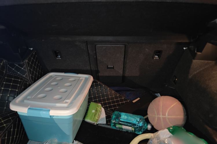 Used Volkswagen T-ROC 2019 230TSI DSG Two-Wheel-Drive Advanced Version China VI Standard
