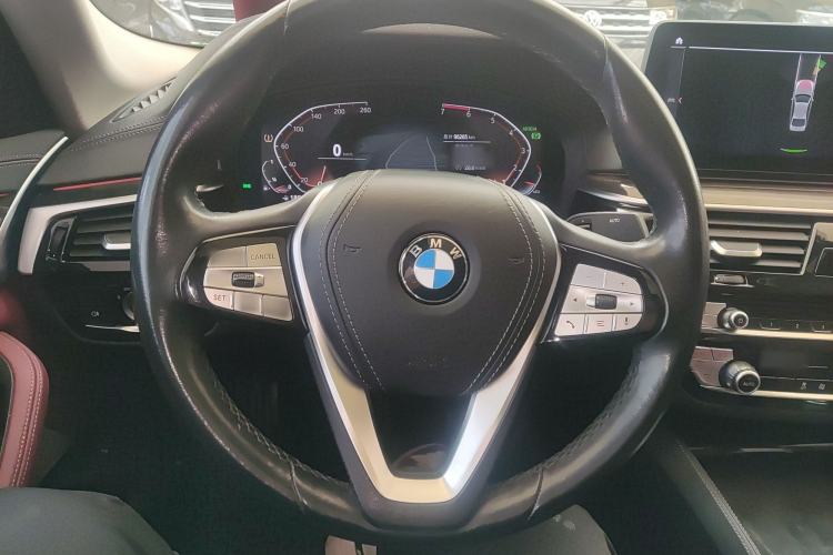 Used BMW 5 Series 2021 525Li Luxury Package
