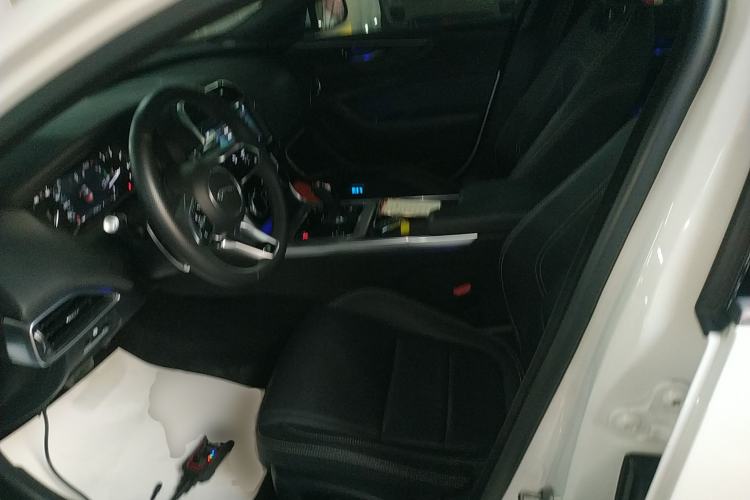 Used Jaguar XEL 2020 2.0T 200 PS R-DYNAMIC S Advanced Sport Edition
