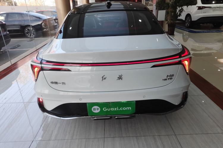 Used Hongqi H6 2024 2.0T ZhiShang Version
