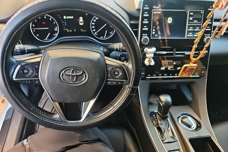 Used Toyota Avalon 2019 2.0L XLE Premium Edition China VI