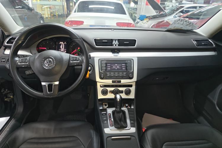 Used Volkswagen Magotan 2016 1.8TSI Smart Enjoyment Leading Model
