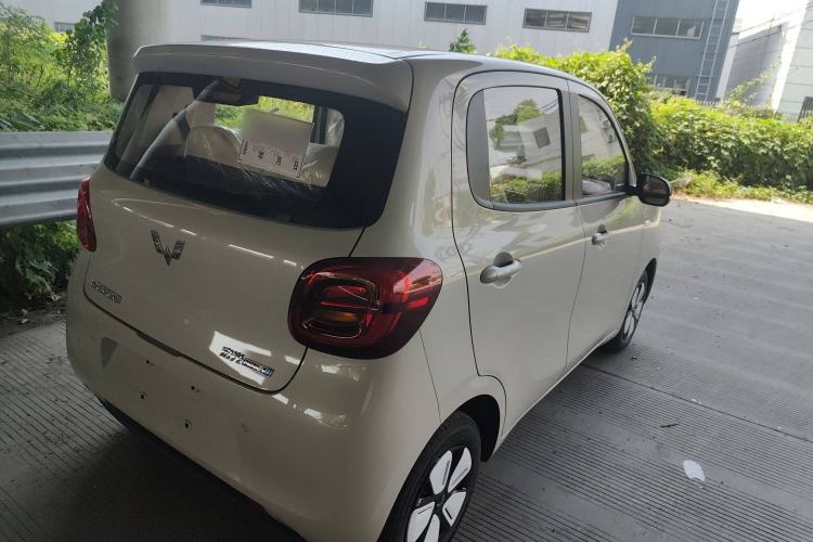 Used Wuling Hongguang MINIEV 2025 Four-Door Version Advanced Edition
