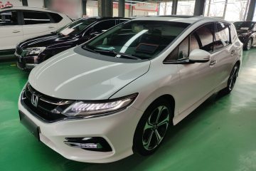Used Honda Jade 2017 210 TURBO CVT Luxury Edition 5 Seats