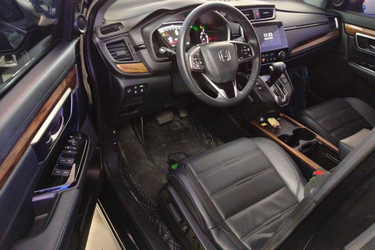 Used Honda CR-V 2021 240TURBO CVT 2WD Fashion Edition
