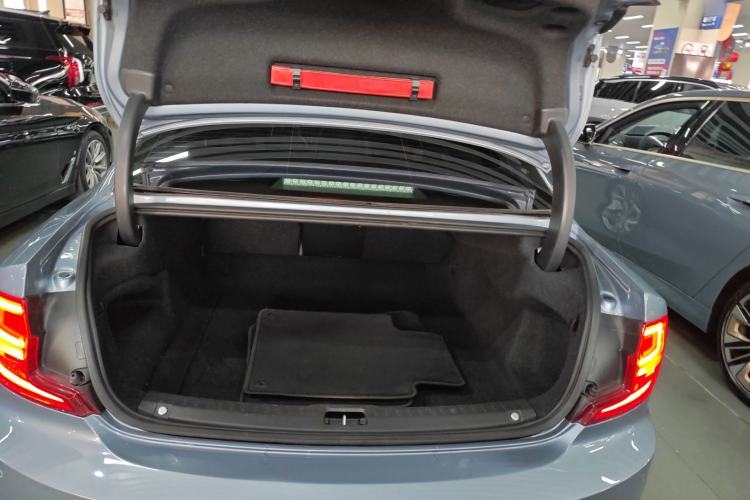 Used Volvo S90 2017 T4 Zhiyuan Edition