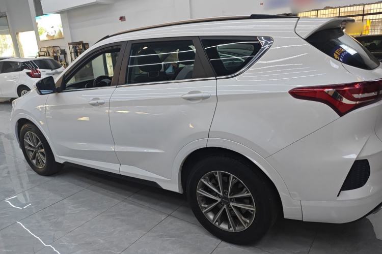 Used Jetour X70 2020 1.5T DCT Comfort Edition 5-seater