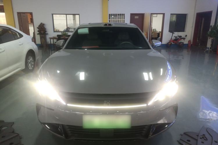 Used BYD Han 2025 EV with 701 km of Laser Radar-Enabled Intelligent Driving