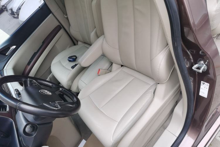 Used Buick GL8 2018 28T Luxury Model China VI Standard