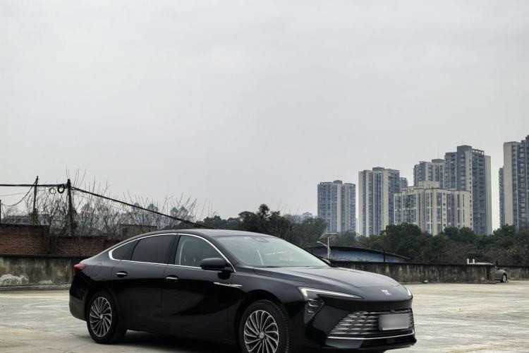 Used Buick LaCrosse 2024 28T Luxury Edition