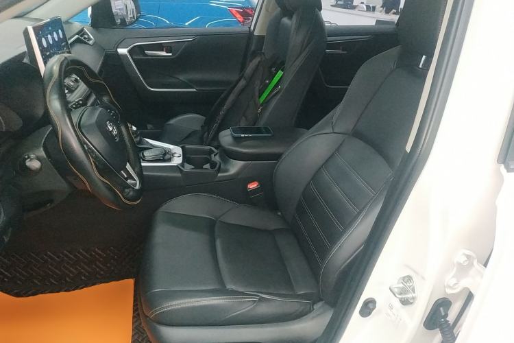 Used Toyota Wildlander 2022 Dual-Engine 2.5L E-CVT Two-Wheel Drive Luxury PLUS Edition
