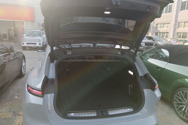 Used Nio ET5T 2024 75kWh Touring
