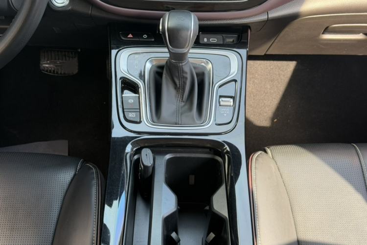 Used GAC Trumpchi M6 2023 PRO 270T DCT Luxury Edition
