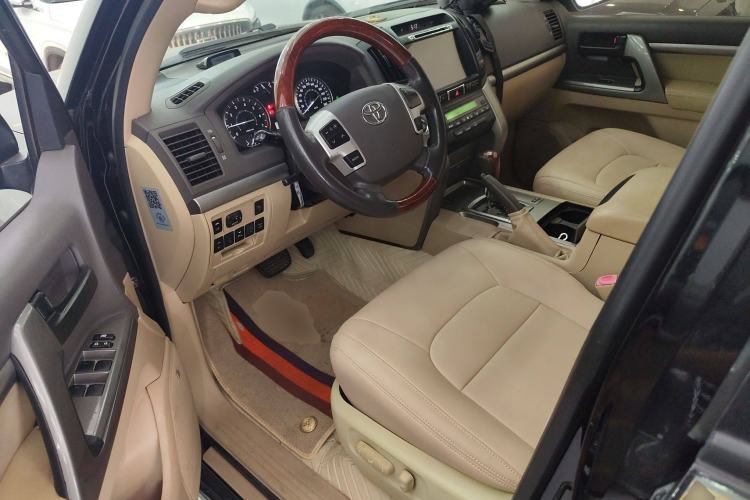 Used Toyota Land Cruiser 2015 4.0L GX-R U.S. Specification