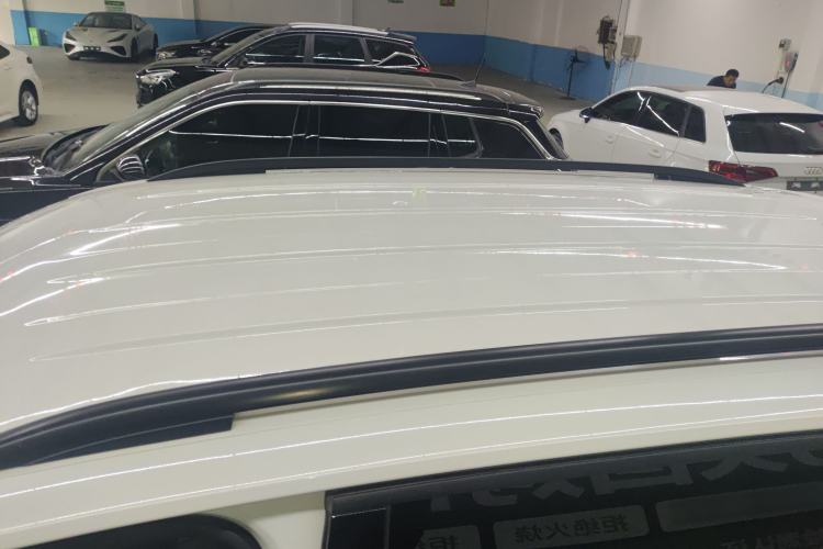 Used Volkswagen Tiguan L 2018 330TSI Automatic Two-Wheel Drive Luxury Edition
