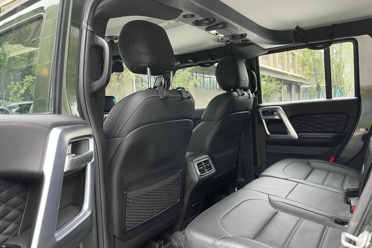 Used Beijing Auto BJ40 2020 2.3T Automatic Four-Wheel Drive Rainforest Expedition Edition
