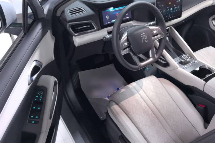 Used BYD Yuan UP 2024 401 km Active Version
